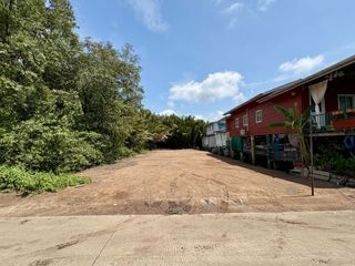 For sale land in Phra Samut Chedi, Samut Prakan