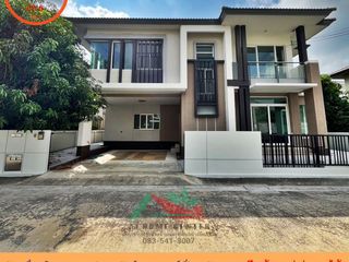 For sale 4 Beds house in Taling Chan, Bangkok