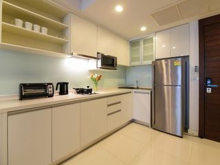 For rent 2 bed serviced apartment in Sathon, Bangkok