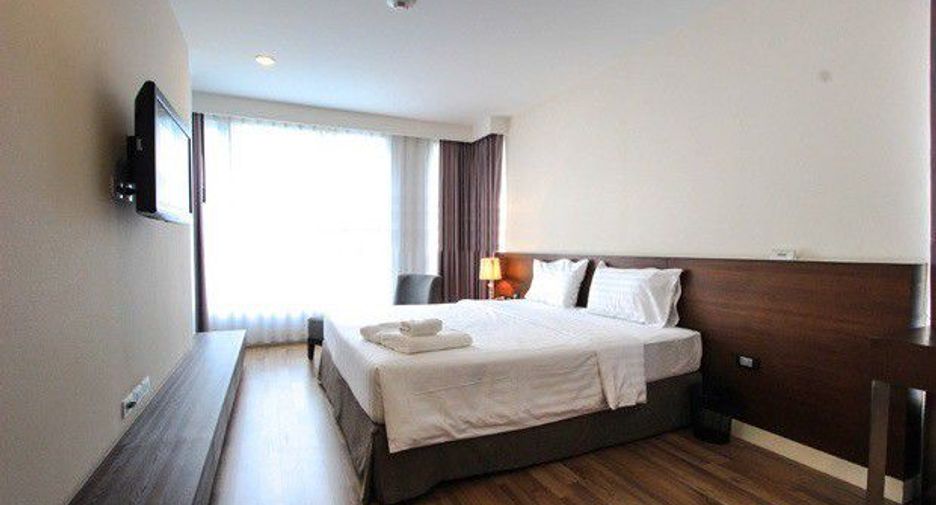 For rent 1 bed serviced apartment in Sathon, Bangkok