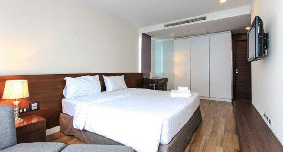 For rent 1 bed serviced apartment in Sathon, Bangkok