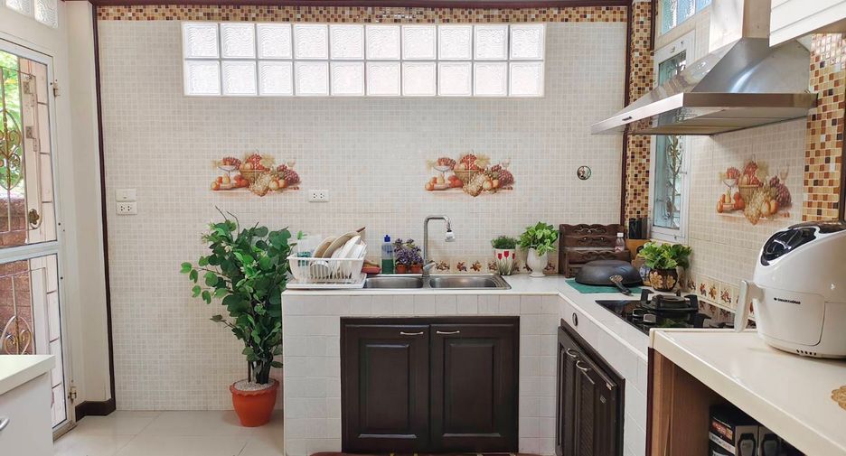For sale 3 bedrooms house in San Sai, Chiang Mai