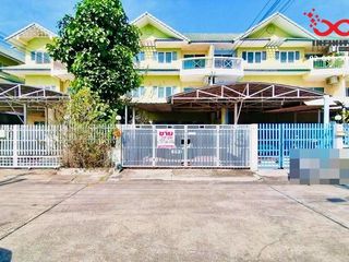 For sale 4 Beds townhouse in Bang Kruai, Nonthaburi