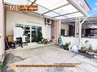 For sale 4 bed townhouse in Suan Luang, Bangkok