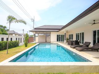 For sale 3 bedrooms villa in Hua Hin, Prachuap Khiri Khan