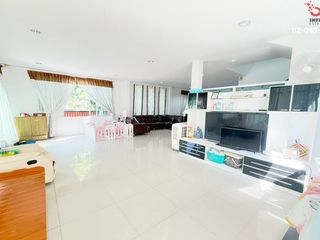 For sale 4 Beds house in Nong Khaem, Bangkok