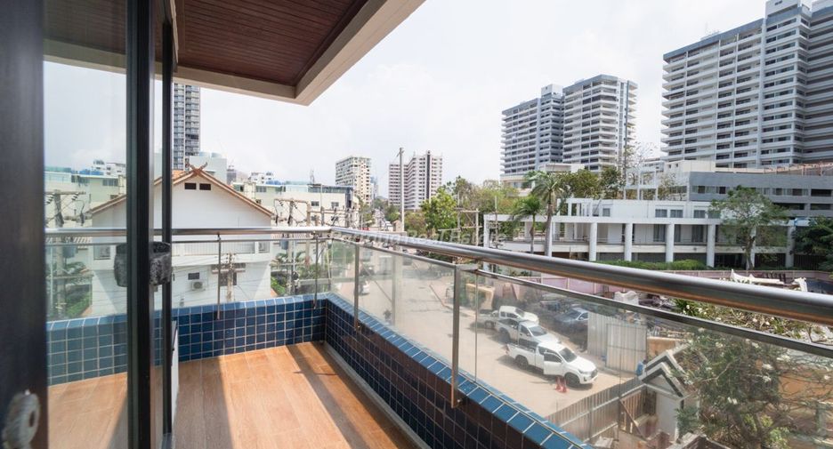 For sale 2 bedrooms condo in Bang Lamung, Chonburi