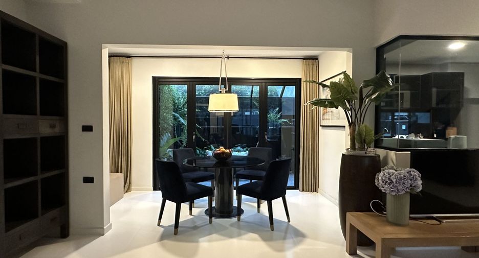 For rent and for sale 3 bedrooms townhouse in Bang Phli, Samut Prakan