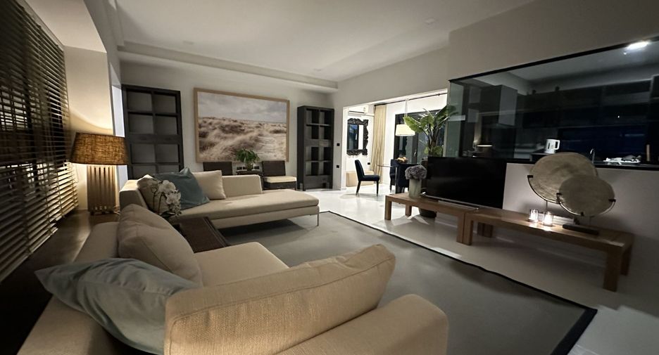 For rent and for sale 3 bedrooms townhouse in Bang Phli, Samut Prakan