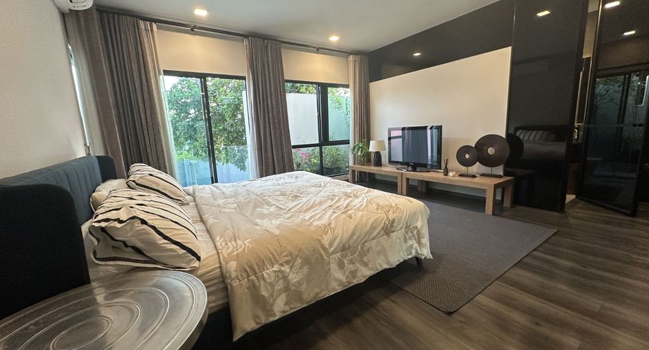 For rent and for sale 3 bedrooms townhouse in Bang Phli, Samut Prakan