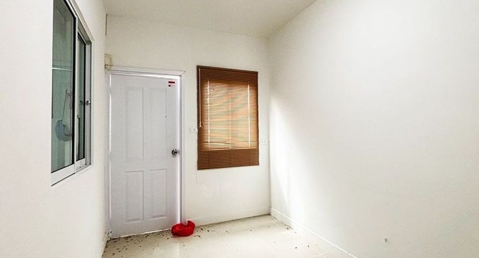 À vendre 4 chambres maison à Bang Kruai, Nonthaburi