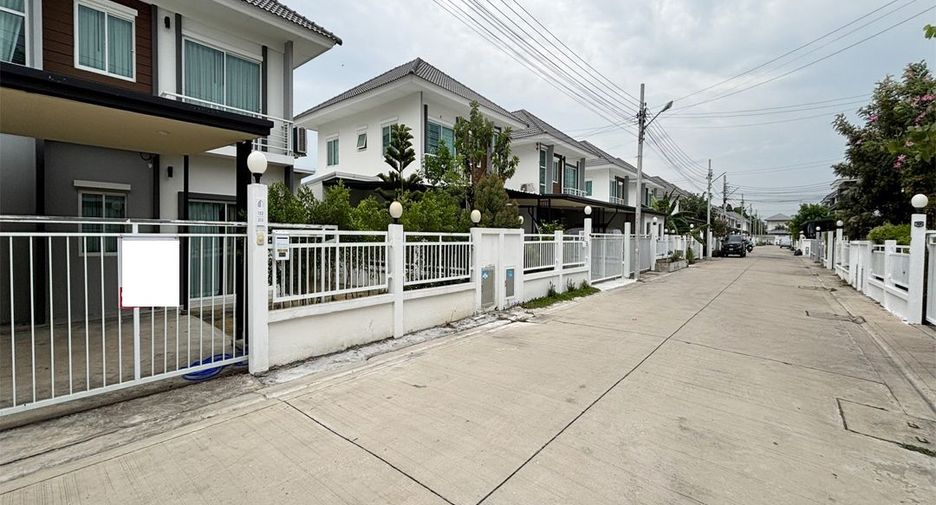 À vendre 4 chambres maison à Bang Kruai, Nonthaburi