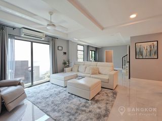 For sale 4 Beds house in Lat Phrao, Bangkok