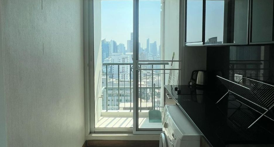 À vendre 1 chambre condo à Watthana, Bangkok