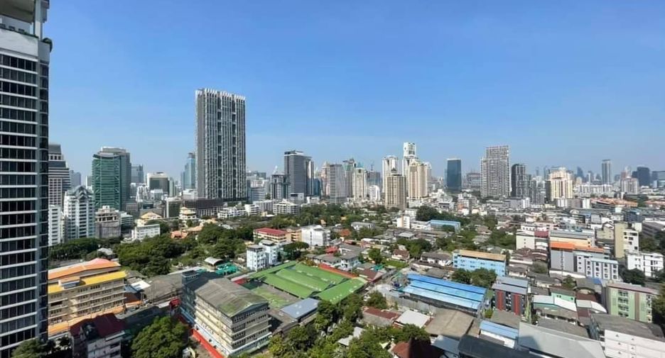 For sale 1 bed condo in Sathon, Bangkok