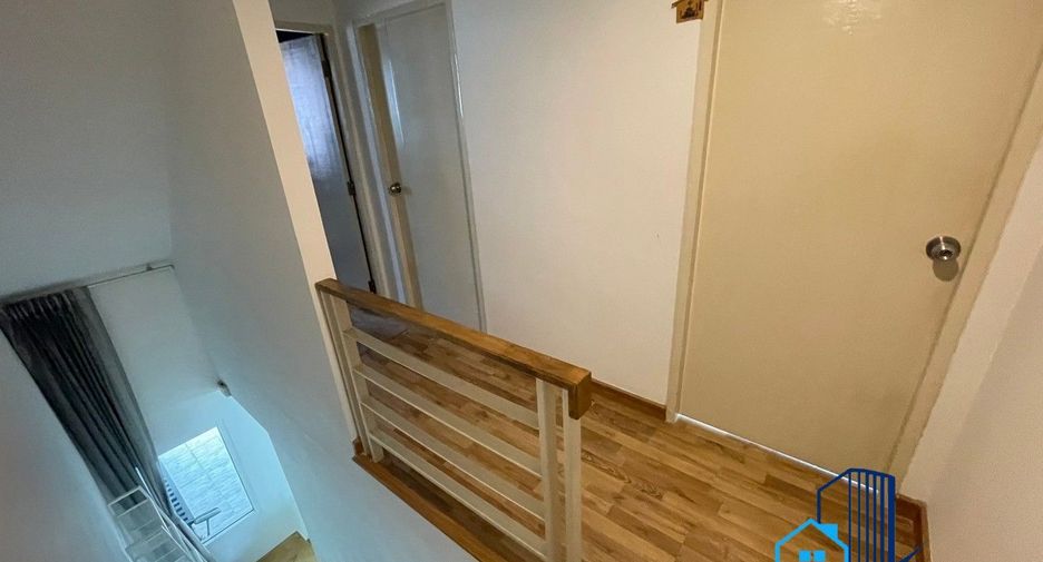 For sale 3 bedrooms townhouse in Bueng Kum, Bangkok