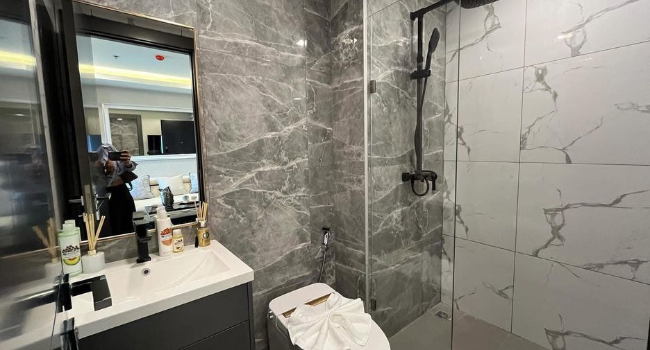 For sale 1 bed condo in Bang Lamung, Chonburi