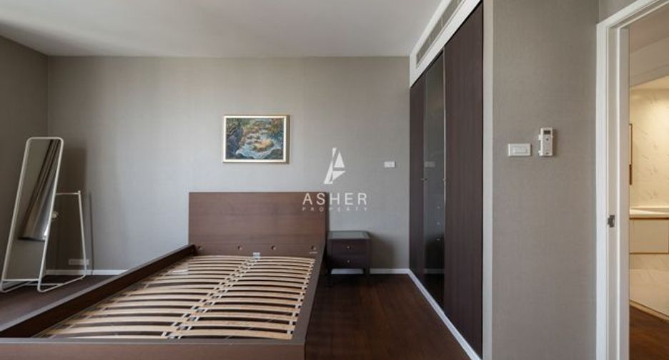 For sale 3 bedrooms condo in Pathum Wan, Bangkok