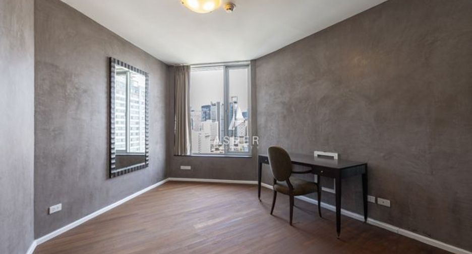 For sale 3 bedrooms condo in Pathum Wan, Bangkok