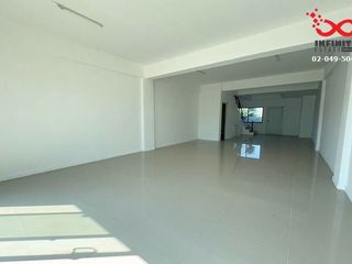 For sale 2 bed retail Space in Khlong Luang, Pathum Thani