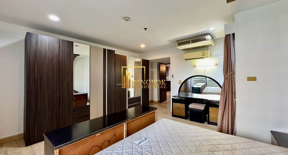 Condo en alquiler de 2 habitaciones en Khlong Toei, Bangkok