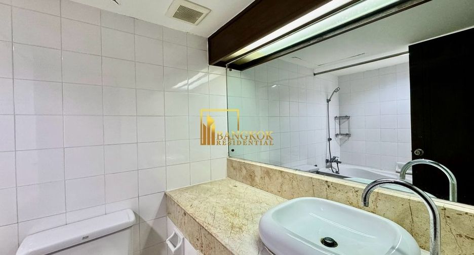Condo en alquiler de 2 habitaciones en Khlong Toei, Bangkok