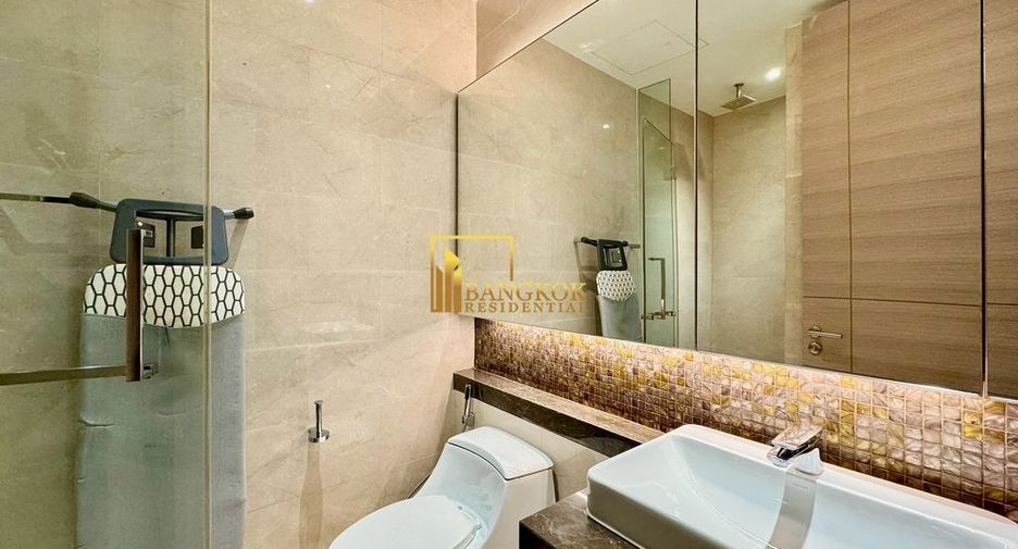 For rent 2 bedrooms condo in Pathum Wan, Bangkok