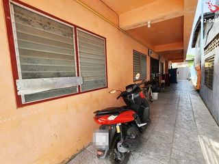 For sale 8 bed apartment in Don Mueang, Bangkok
