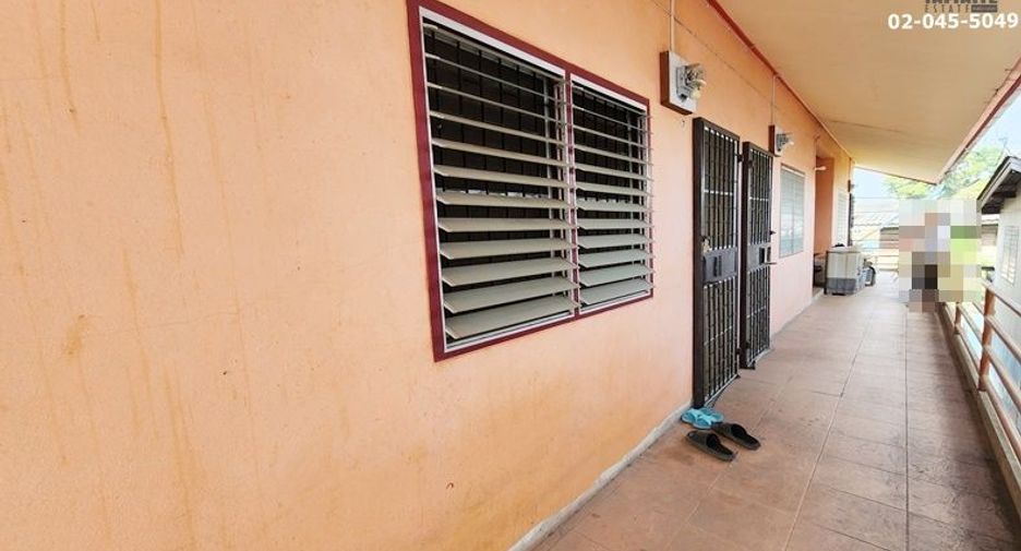 For sale 8 bed apartment in Don Mueang, Bangkok