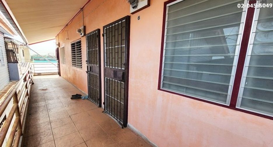For sale 8 bed apartment in Don Mueang, Bangkok