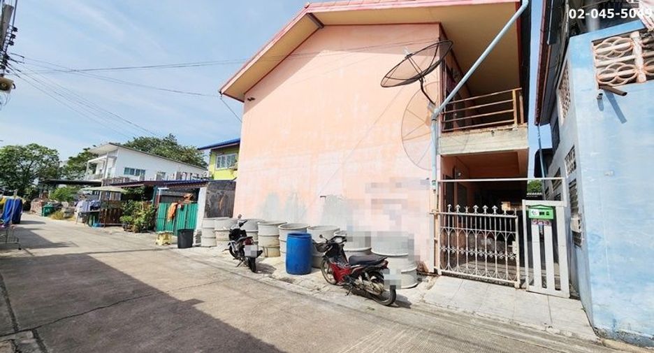 For sale 8 bed apartment in Don Mueang, Bangkok