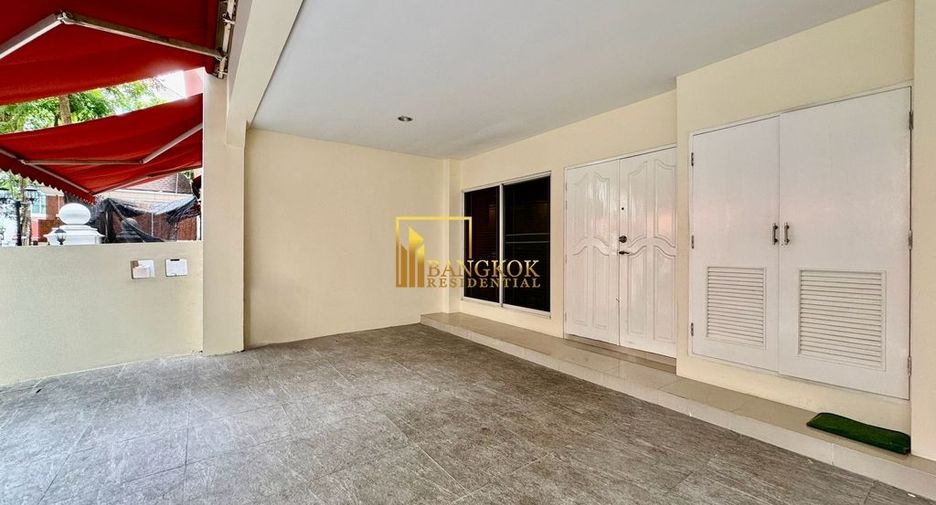 Reihenhaus zur Miete mit 4 Zimmer in Watthana, Bangkok