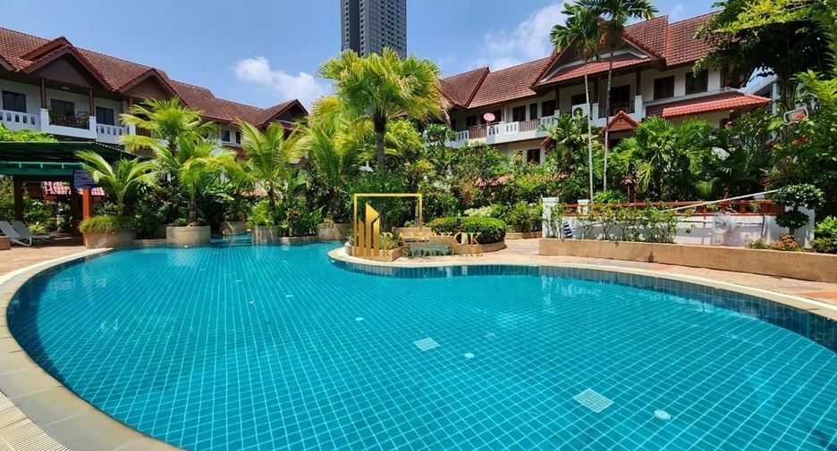Haus zur Miete mit 3 Zimmer in Watthana, Bangkok