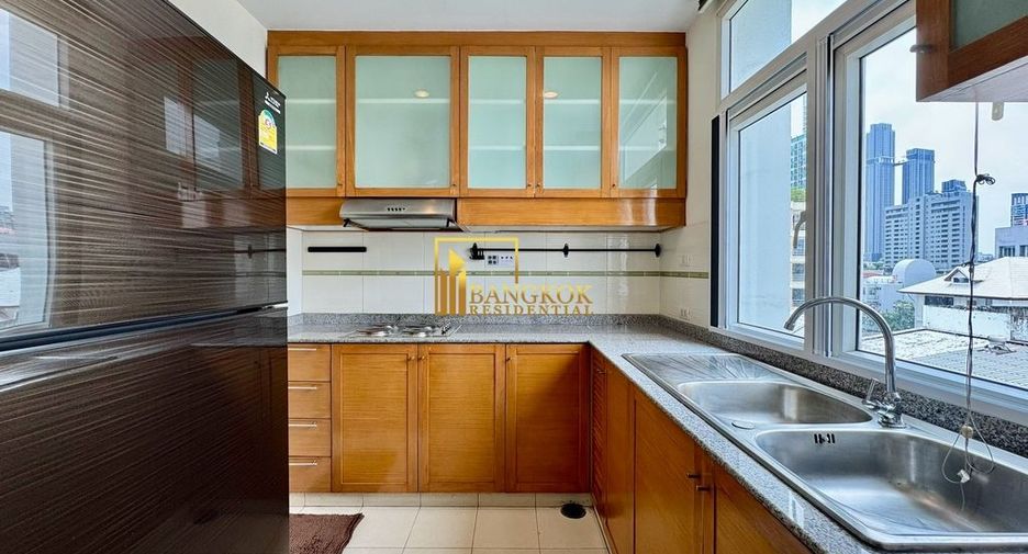 Apartamento en alquiler de 3 habitaciones en Watthana, Bangkok