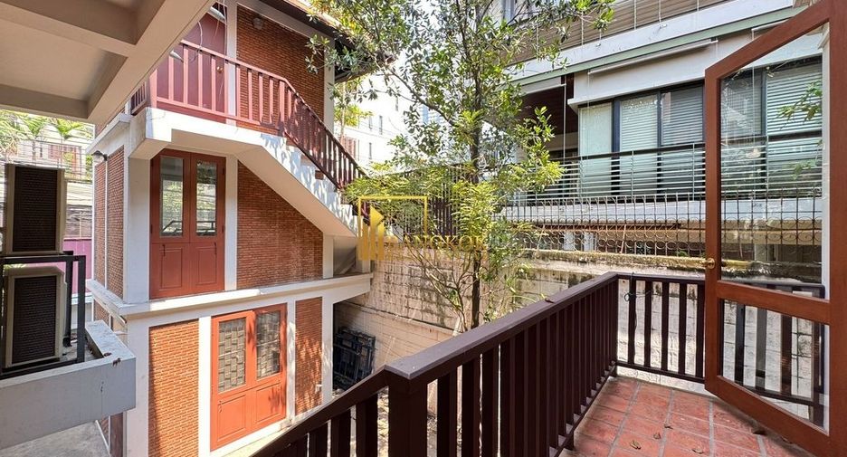 For rent 3 ベッドルーム house in Khlong Toei, Bangkok