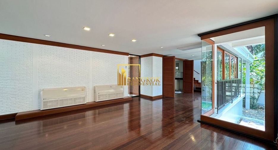 For rent 3 ベッドルーム house in Khlong Toei, Bangkok