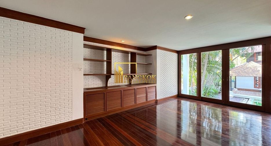 For rent 3 ベッドルーム house in Khlong Toei, Bangkok