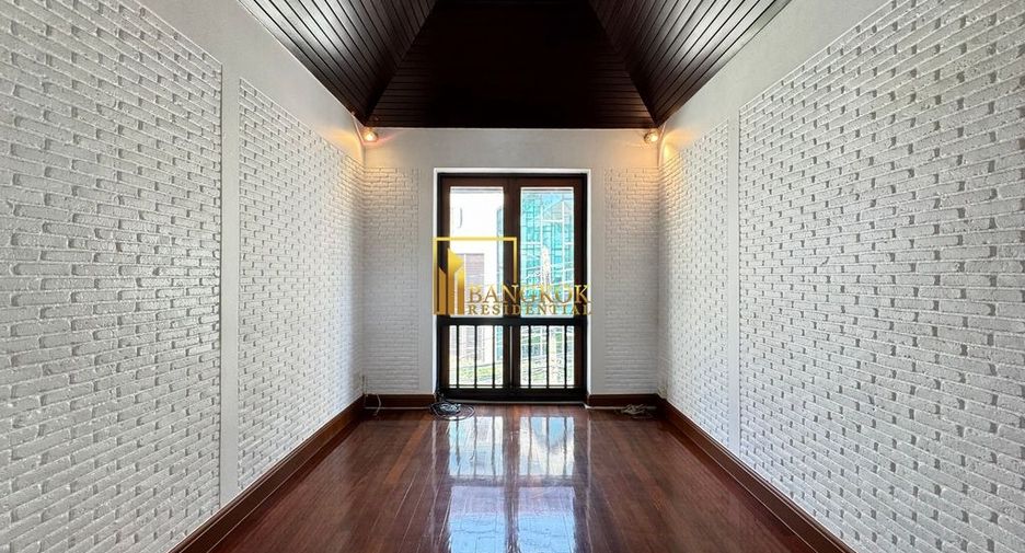 For rent 3 ベッドルーム house in Khlong Toei, Bangkok