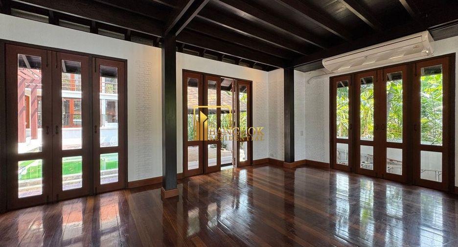 For rent 3 ベッドルーム house in Khlong Toei, Bangkok