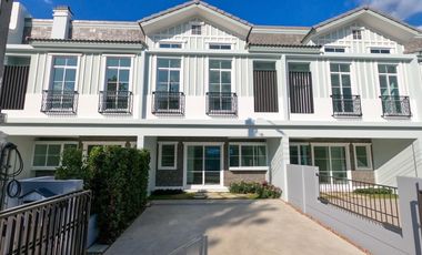 For rent and for sale 3 bed townhouse in Prawet, Bangkok