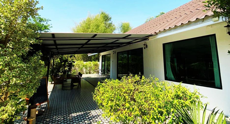 For sale 2 bed villa in Mueang Rayong, Rayong