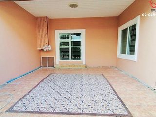 For sale 4 bed townhouse in Mueang Nonthaburi, Nonthaburi