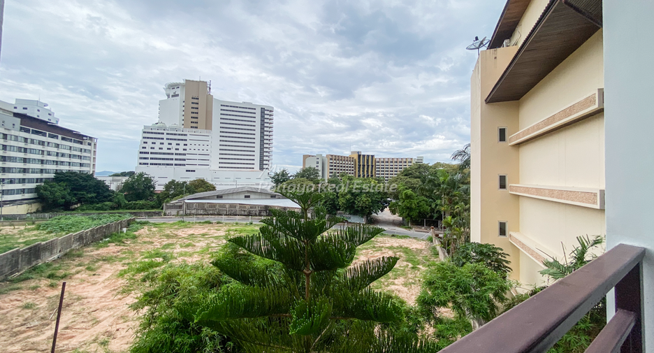 For sale studio condo in Bang Lamung, Chonburi