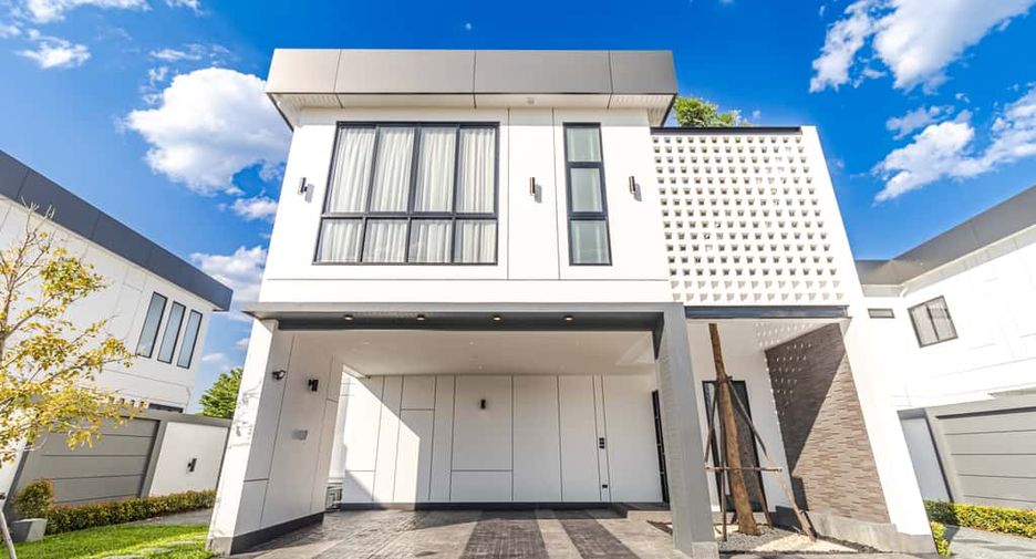 For sale 4 bedrooms house in Hang Dong, Chiang Mai