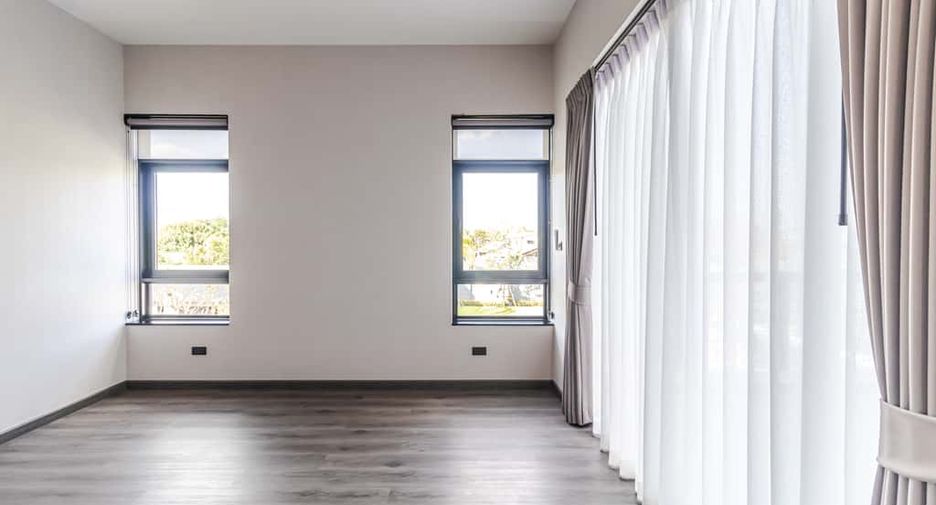For sale 4 bedrooms house in Hang Dong, Chiang Mai