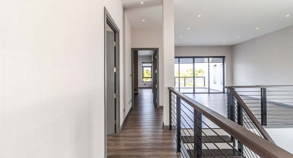 For sale 4 bedrooms house in Hang Dong, Chiang Mai