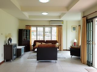 Casa en venta de 4 habitaciones en Hang Dong, Chiang Mai