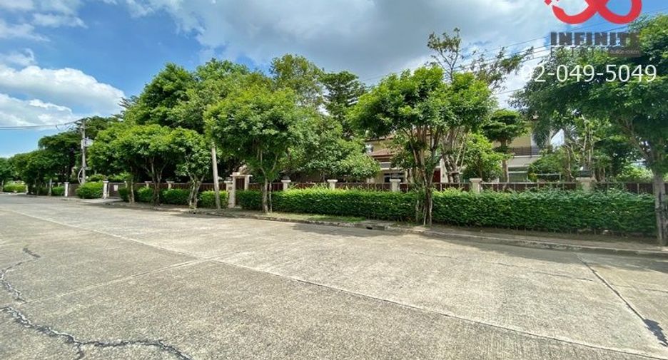 For sale 4 bed house in Lam Luk Ka, Pathum Thani