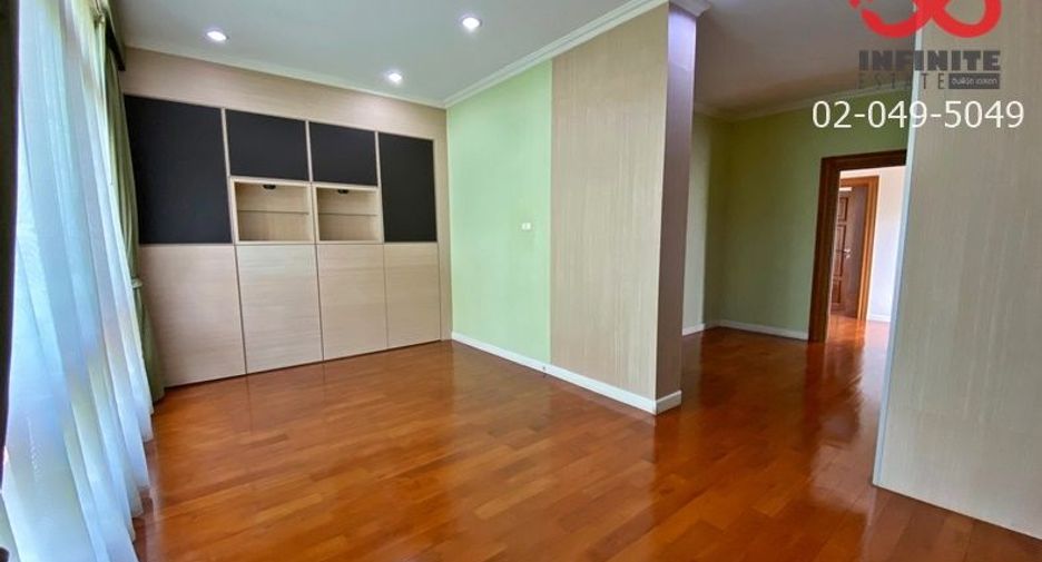 For sale 4 bed house in Lam Luk Ka, Pathum Thani