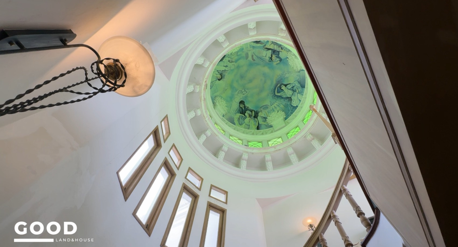 Casa en venta de 8 habitaciones en Chom Thong, Bangkok
